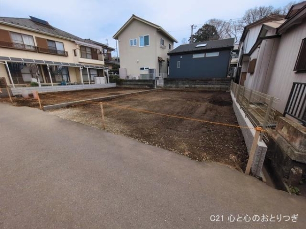 座間市入谷西2丁目　新築分譲住宅　B号棟