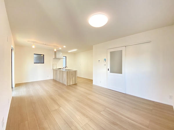 相模原市南区鵜野森3丁目　新築分譲住宅　No8
