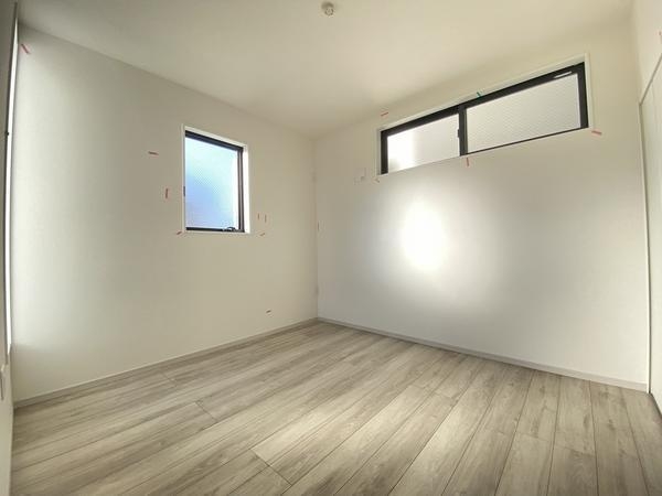 横浜市泉区中田南5丁目　新築戸建　全2棟　2号棟
