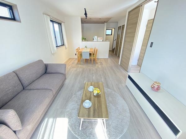 横浜市戸塚区平戸町　新築戸建　全10棟　D号棟