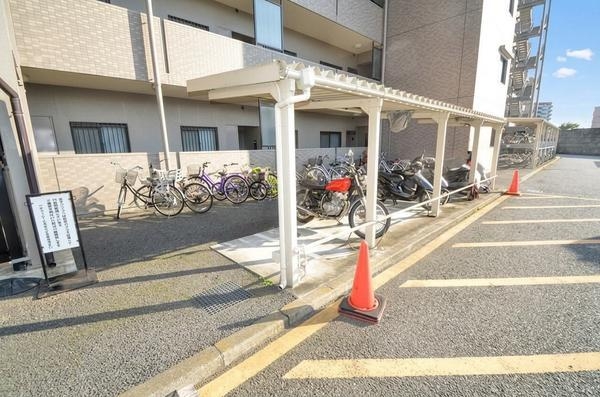 ベルドゥムール海老名弐番館