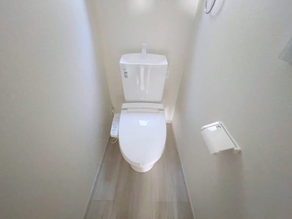 相模原市南区若松3丁目8期　新築分譲住宅　2号棟
