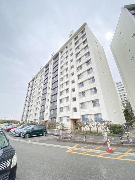 県ドリームハイツ17号棟