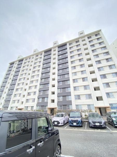 県ドリームハイツ17号棟