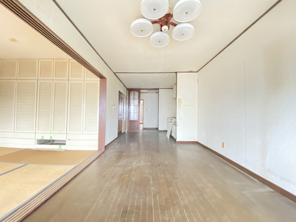 県ドリームハイツ17号棟