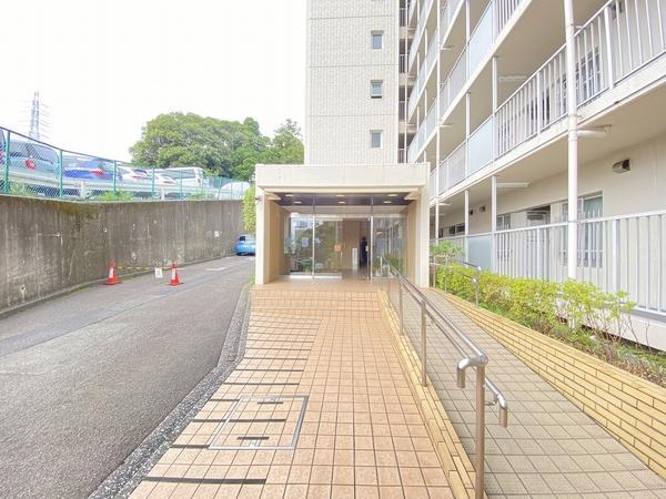 パイロットハウス・サン戸塚