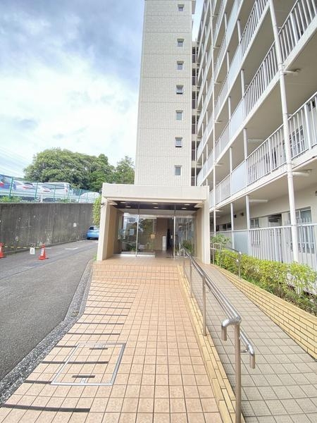 パイロットハウス・サン戸塚