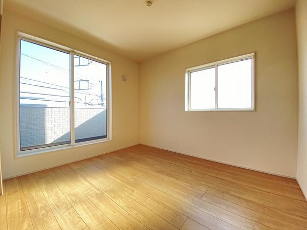 横浜市瀬谷区北新　新築戸建　全8棟　2号棟