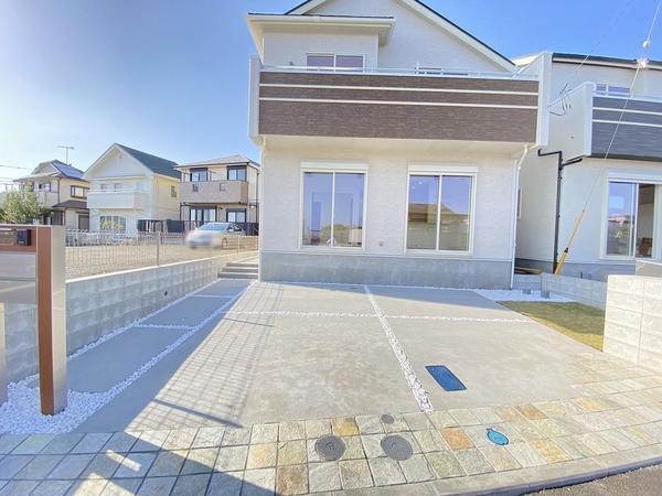 横浜市瀬谷区北新　新築戸建　全8棟　2号棟
