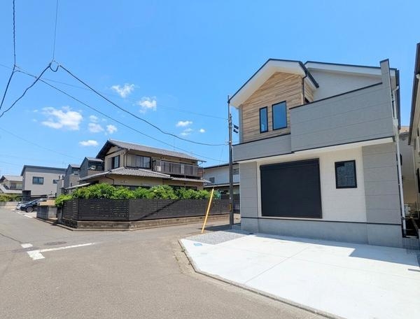 相模原市南区東林間7丁目17期　新築分譲住宅　1号棟