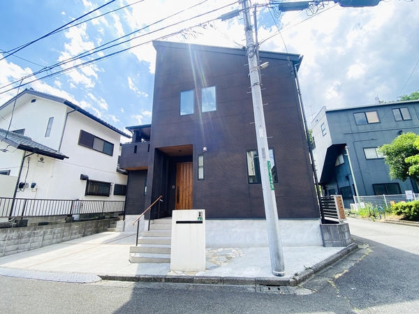 座間市入谷東3丁目　中古戸建