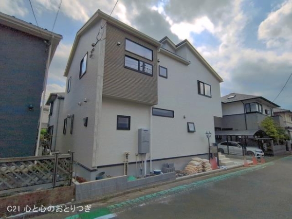 海老名市国分寺台5丁目　新築分譲住宅