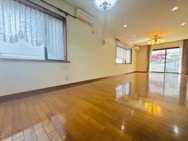 横浜市旭区中沢3丁目　中古戸建