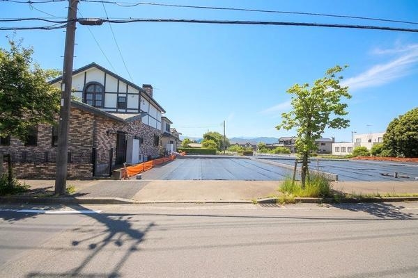 相模原市中央区田名塩田2丁目　建築条件なし売地　No3