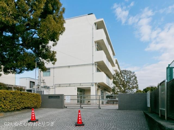 グリーンハイムいずみ野22号棟(横浜市立いずみ野小学校)