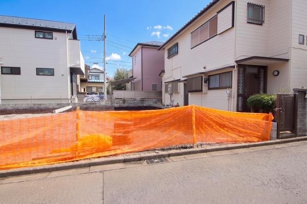 相模原市南区東林間8丁目12期　新築分譲住宅　2号棟