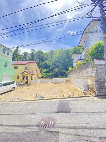 横浜市戸塚区戸塚町　新築戸建　全3棟　2号棟