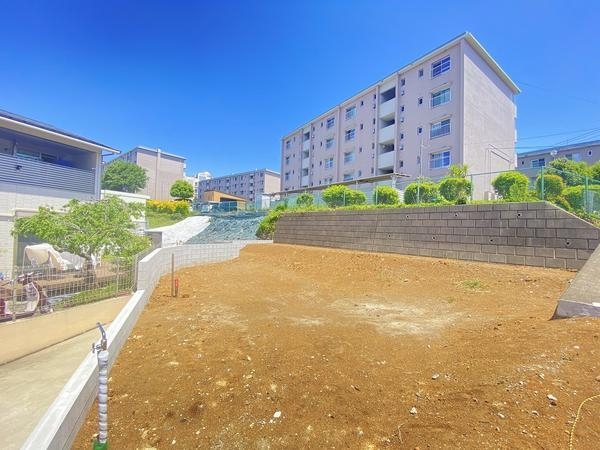 横浜市戸塚区汲沢３丁目の土地