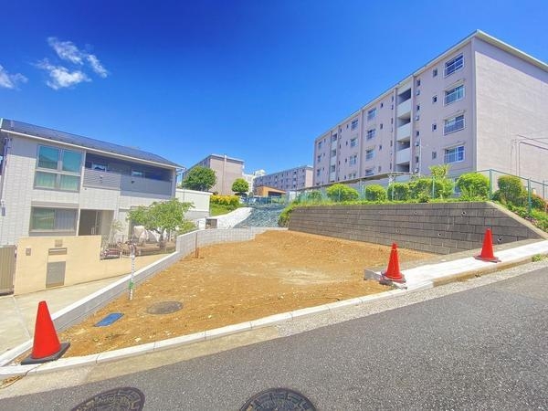 横浜市戸塚区汲沢３丁目　土地
