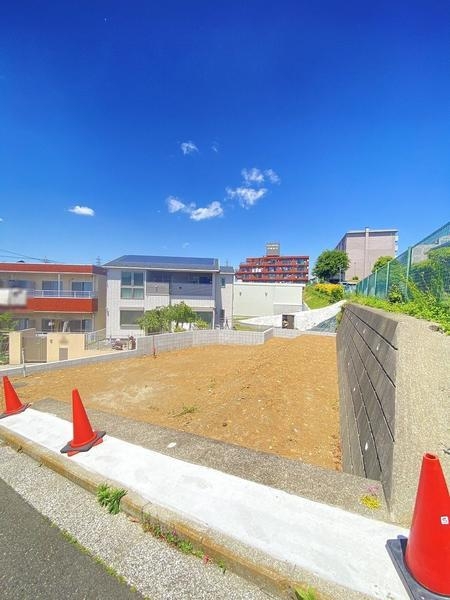 横浜市戸塚区汲沢３丁目の土地