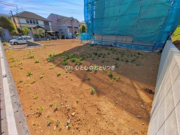 横浜市青葉区美しが丘西２丁目の土地