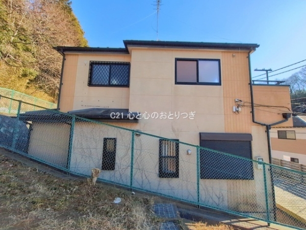 町田市本町田の中古一戸建て