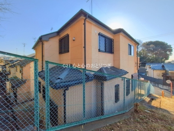 町田市本町田の中古一戸建て