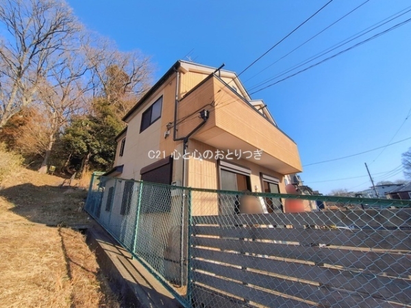 町田市本町田の中古一戸建て