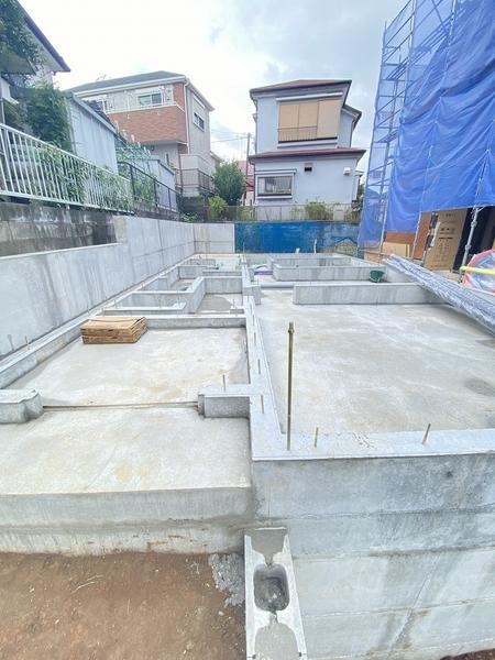 横浜市旭区笹野台4丁目　新築戸建　全2棟　1号棟