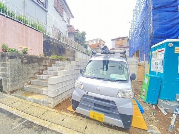 横浜市旭区笹野台4丁目　新築戸建　全2棟　1号棟