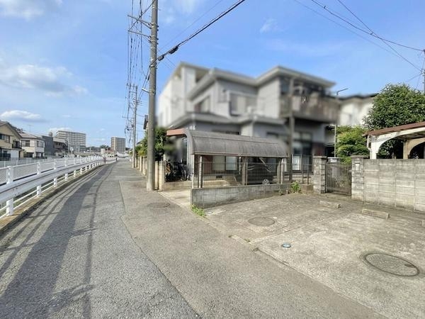 座間市南栗原3丁目　建築条件なし売地
