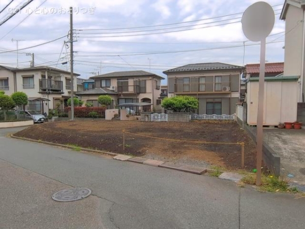 座間市栗原中央4丁目　建築条件なし売地