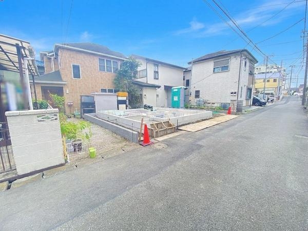 横浜市泉区和泉中央北2丁目　新築戸建