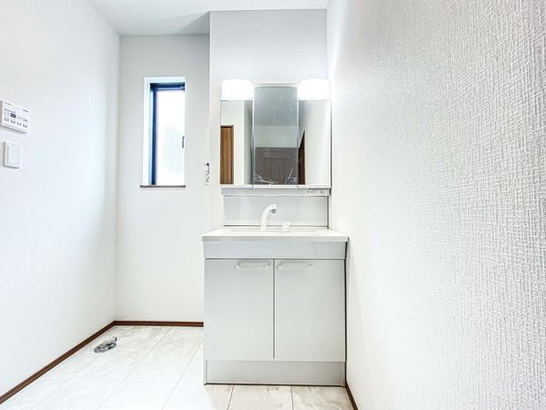 大和市代官4丁目　新築分譲住宅