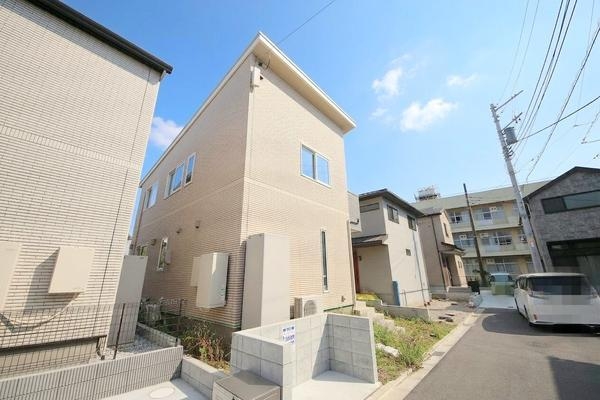 町田市本町田　新築分譲住宅