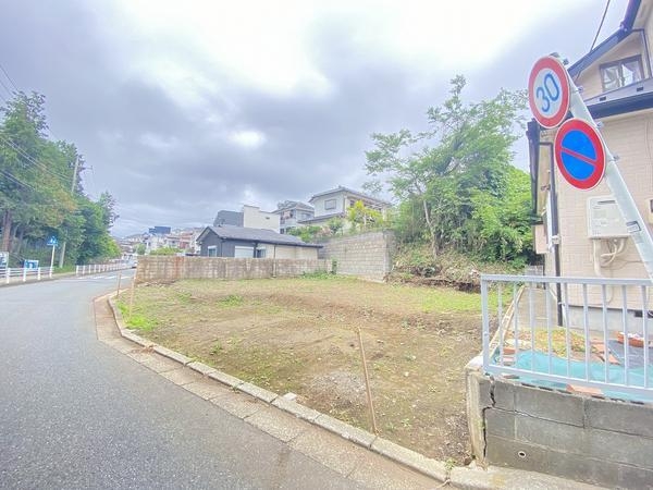 横浜市戸塚区汲沢６丁目の土地