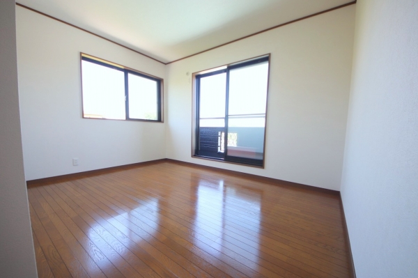海老名市上今泉６丁目の中古一戸建て