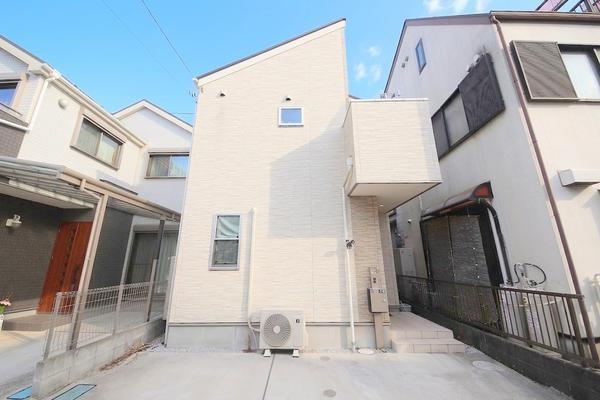 綾瀬市蓼川３丁目の中古一戸建て