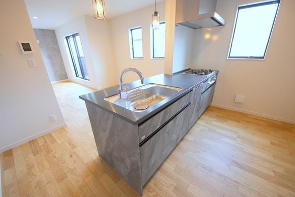 綾瀬市蓼川1丁目　新築分譲住宅