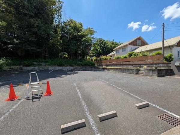 大和市深見　建築条件なし売地　2区画