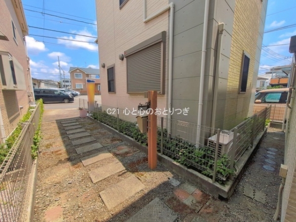 座間市ひばりが丘１丁目の中古一戸建て