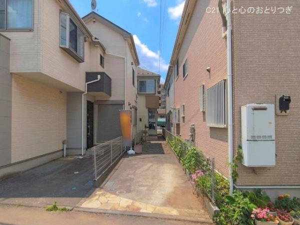 座間市ひばりが丘１丁目の中古一戸建て