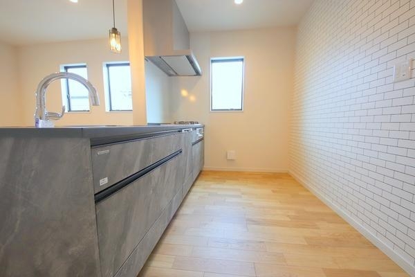 綾瀬市蓼川1丁目　新築分譲住宅