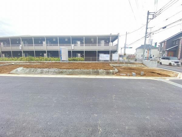 横浜市瀬谷区阿久和東4丁目　土地　全9区画　9区画