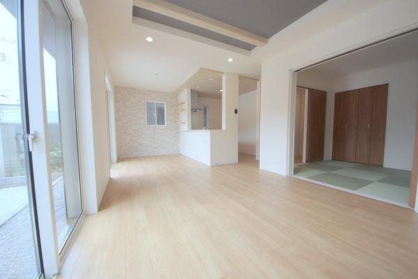 相模原市南区麻溝台4丁目　新築分譲住宅