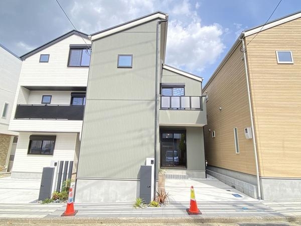 横浜市戸塚区上矢部町　新築戸建　全3棟　2号棟