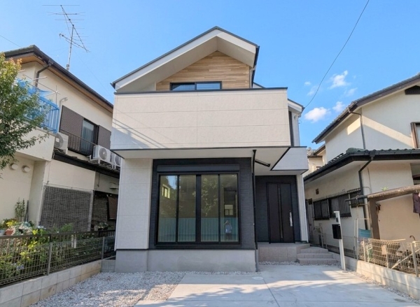相模原市南区東林間8丁目13期　新築分譲住宅　1号棟