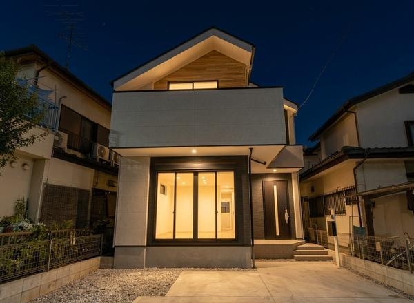 相模原市南区東林間8丁目13期　新築分譲住宅　1号棟