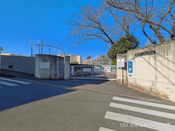 町田市鶴川3丁目　新築分譲住宅　2号棟(町田市立真光寺中学校)
