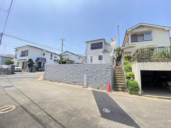 横浜市港南区芹が谷５丁目　新築戸建